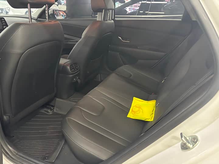 Фото 6 - Hyundai Elantra N line