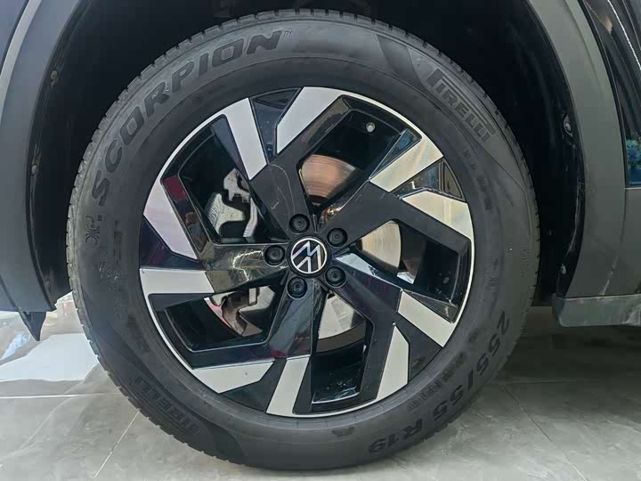 Фото 5 - Volkswagen Teramont Pro