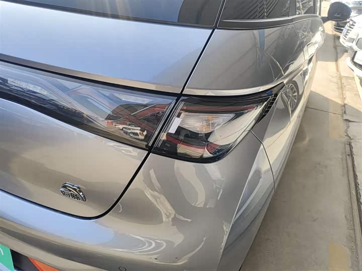 Фото 8 - BYD Dolphin