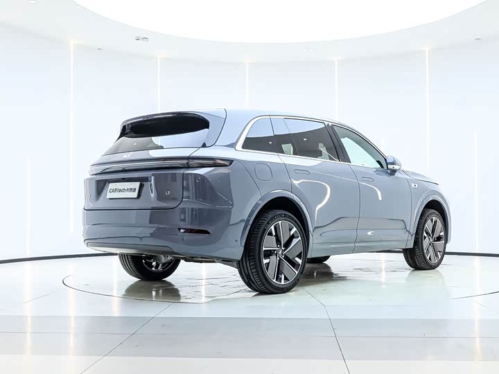 Фото 5 - LiXiang L7