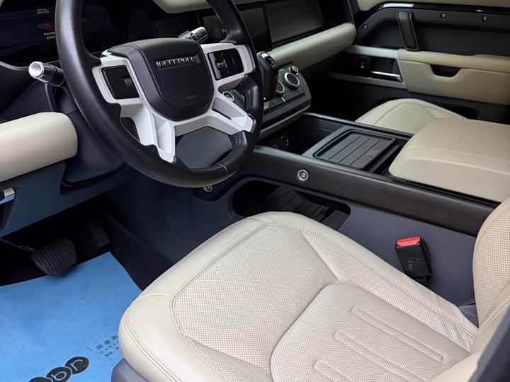 Фото 6 - Land Rover Defender