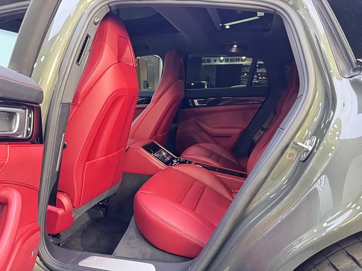 Фото 6 - Porsche Panamera