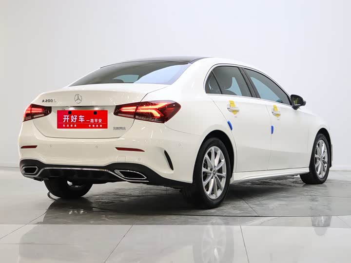 Фото 4 - Mercedes-Benz A-Class