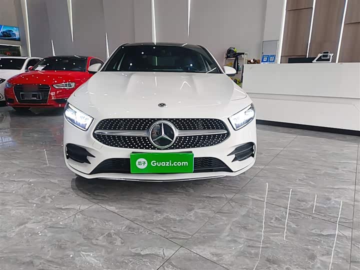 Фото 3 - Mercedes-Benz A-Class