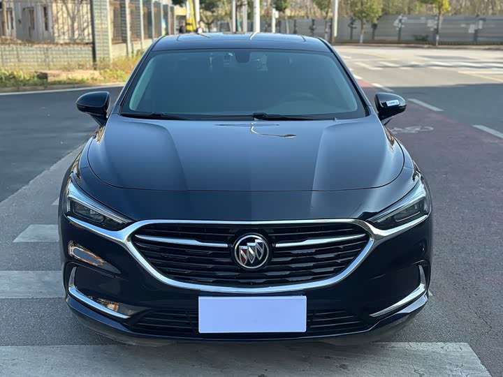 Фото 2 - Buick LaCrosse