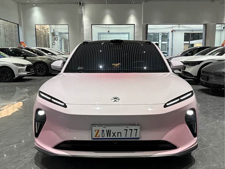 Фото 3 - Nio ET5T