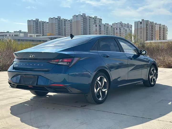 Фото 9 - Hyundai Elantra N line