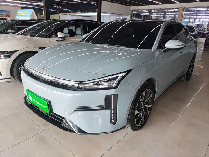 Фото 1 - Geely Galaxy L6