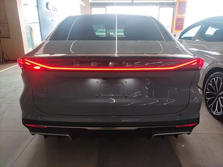 Фото 6 - Geely Galaxy L6