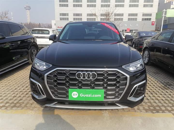 Фото 3 - Audi Q5L