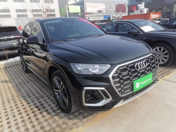 Фото 4 - Audi Q5L