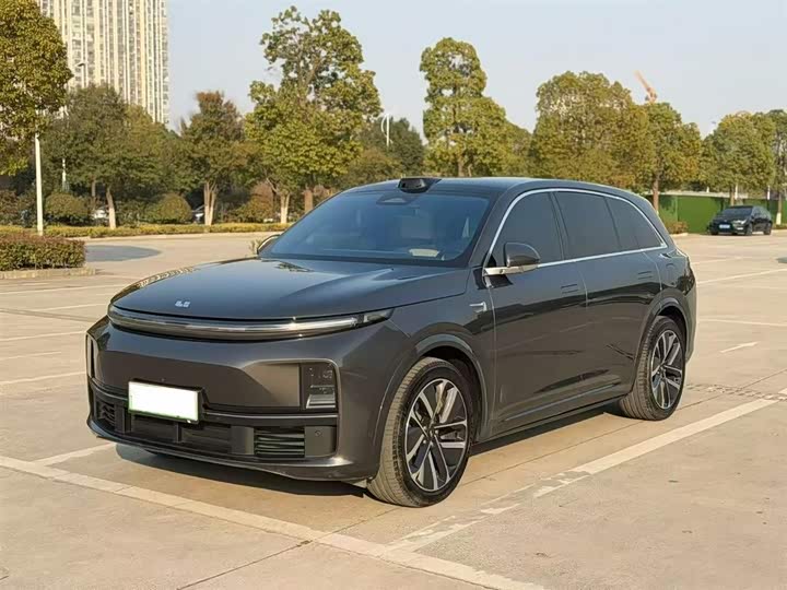 Фото 1 - LiXiang L7