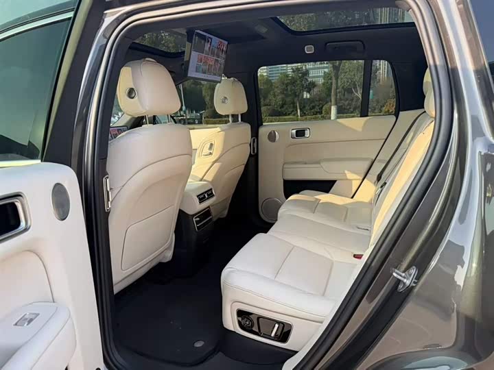 Фото 5 - LiXiang L7