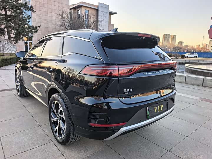 Фото 4 - BYD Tang Hybrid/EV