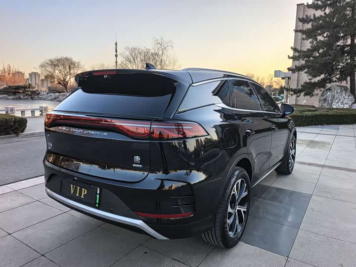 Фото 6 - BYD Tang Hybrid/EV