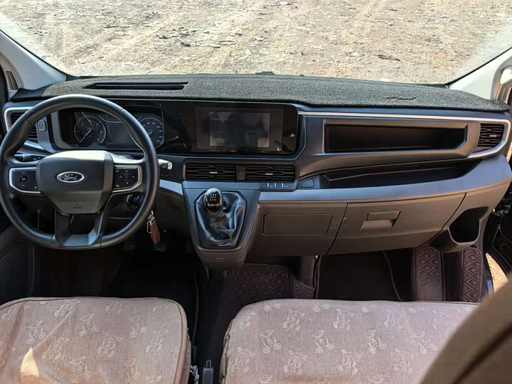 Фото 8 - Ford Transit