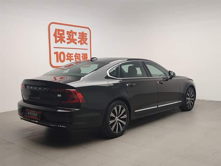 Фото 2 - Volvo S90 Hybrid