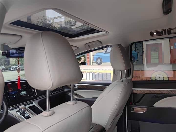 Фото 9 - GAC Trumpchi M8