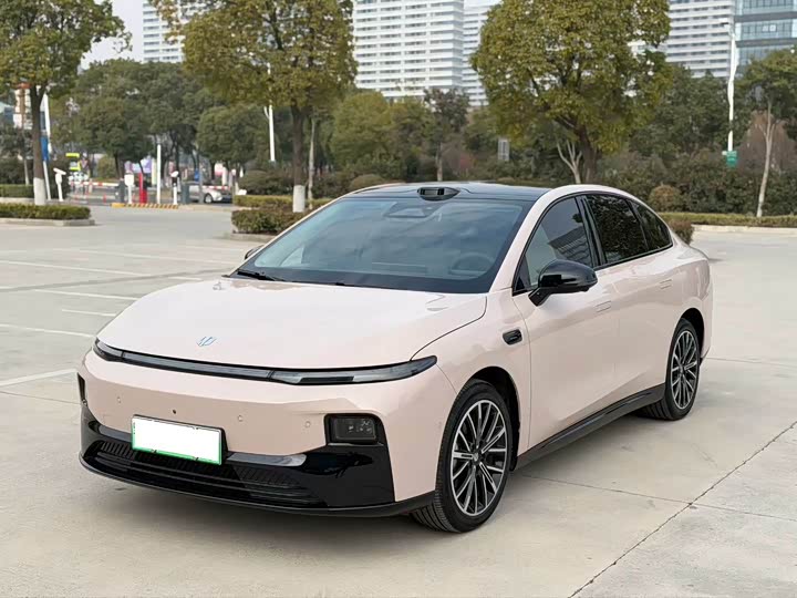 Фото 1 - Leapmotor B01