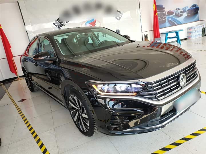 Фото 4 - Volkswagen Passat