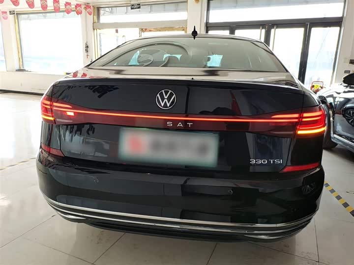 Фото 6 - Volkswagen Passat