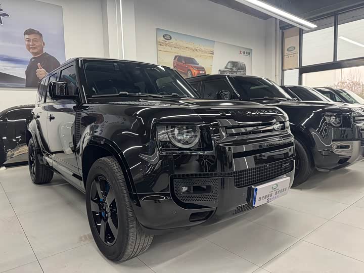 Фото 3 - Land Rover Defender