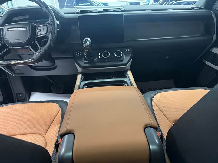 Фото 5 - Land Rover Defender