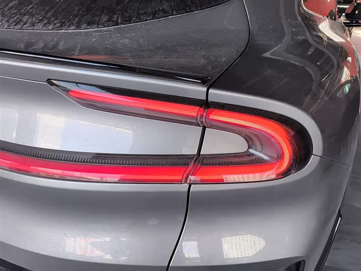 Фото 8 - Xiaomi YU7