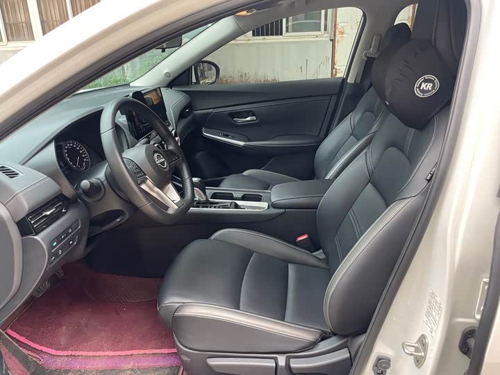 Фото 3 - Nissan Sylphy