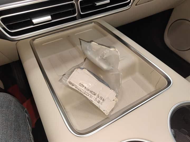 Фото 9 - LiXiang L7