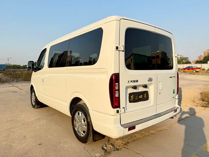 Фото 7 - Maxus V80