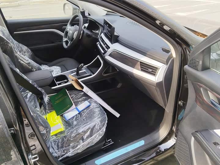 Фото 8 - Haval H6