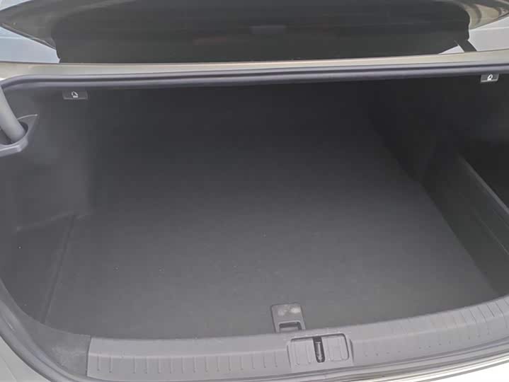 Фото 4 - Volkswagen Magotan