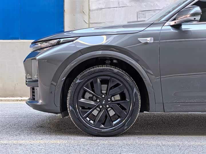 Фото 6 - LiXiang L7