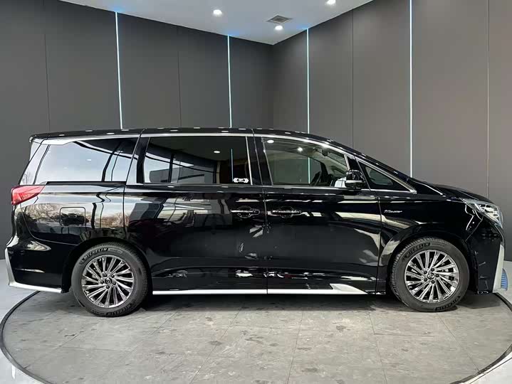 Фото 5 - GAC Trumpchi M8