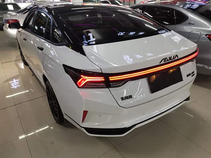 Фото 5 - Dongfeng Aeolus Yixuan Max