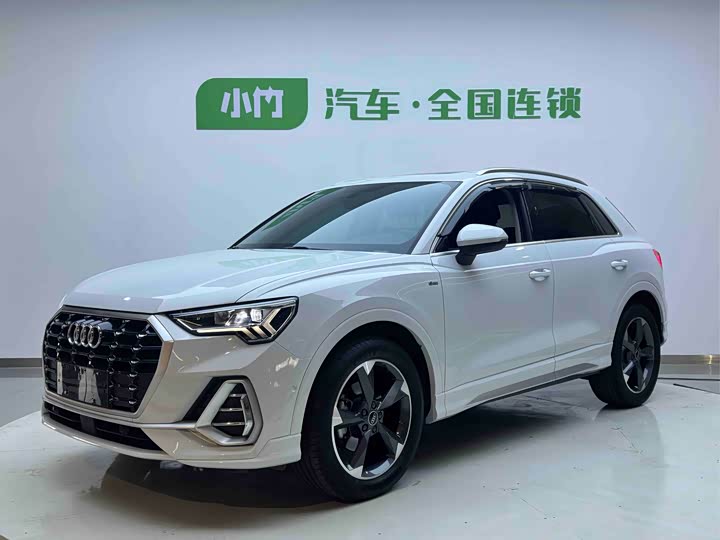 Фото 1 - Audi Q3