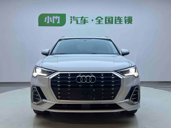 Фото 2 - Audi Q3