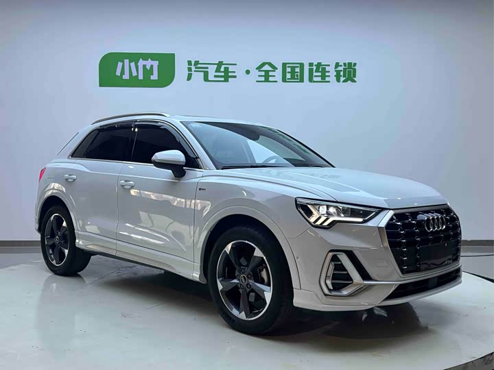 Фото 3 - Audi Q3