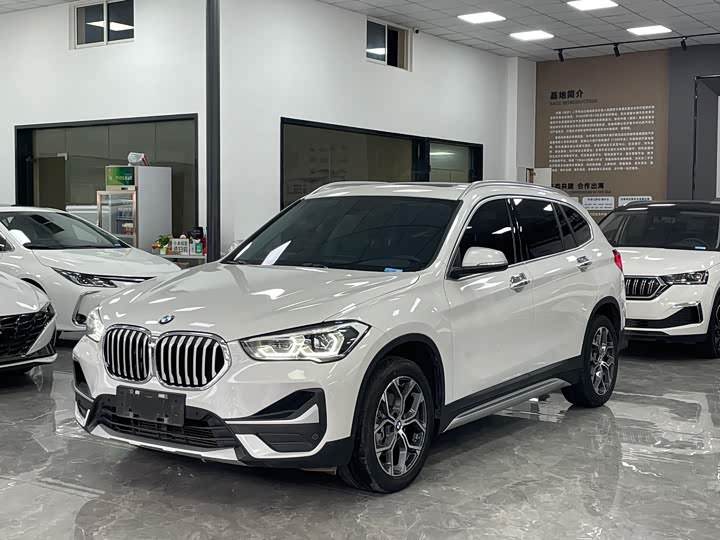 Фото 1 - BMW X1