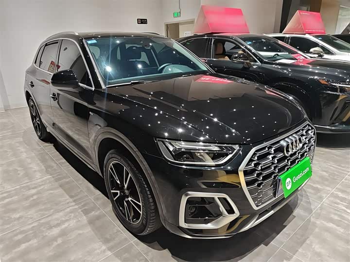 Фото 4 - Audi Q5L