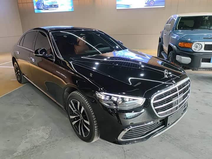 Фото 2 - Mercedes-Benz S-Class