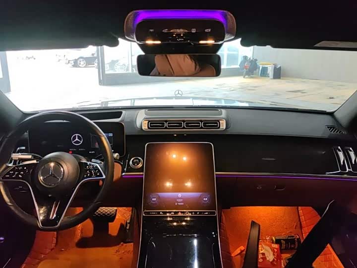 Фото 6 - Mercedes-Benz S-Class