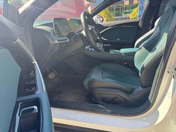 Фото 4 - MG Motor 7