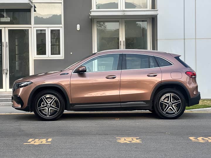 Фото 7 - Mercedes-Benz EQA