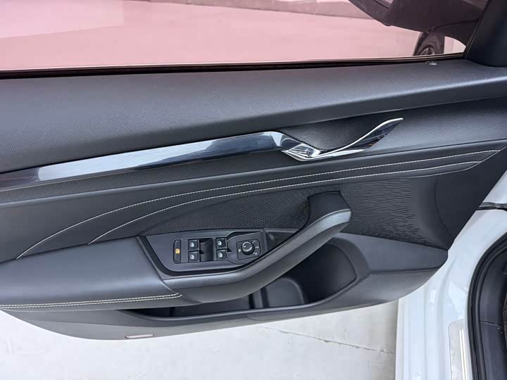 Фото 4 - Skoda Octavia Pro