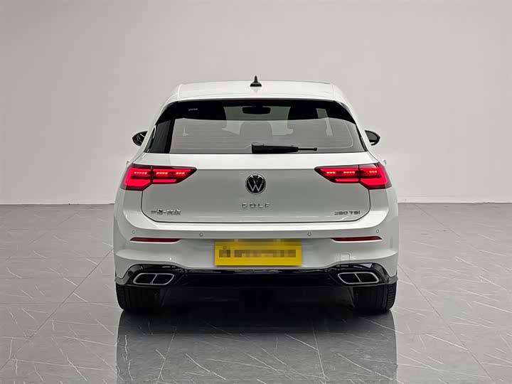 Фото 5 - Volkswagen Golf