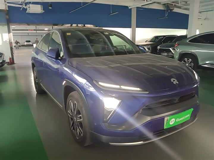 Фото 4 - Nio EC6