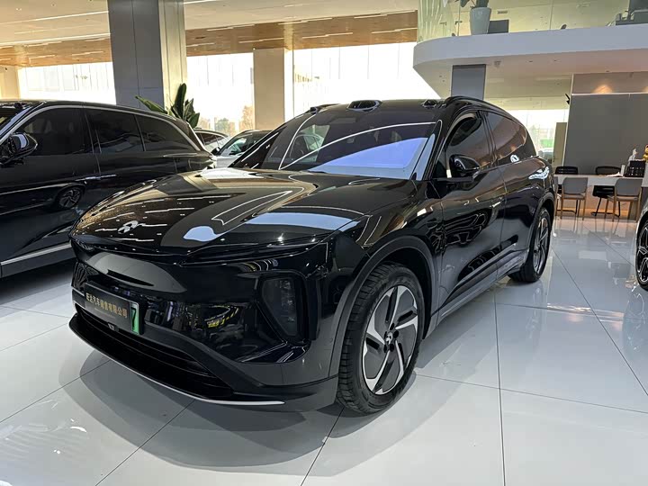 Фото 1 - Nio ES6