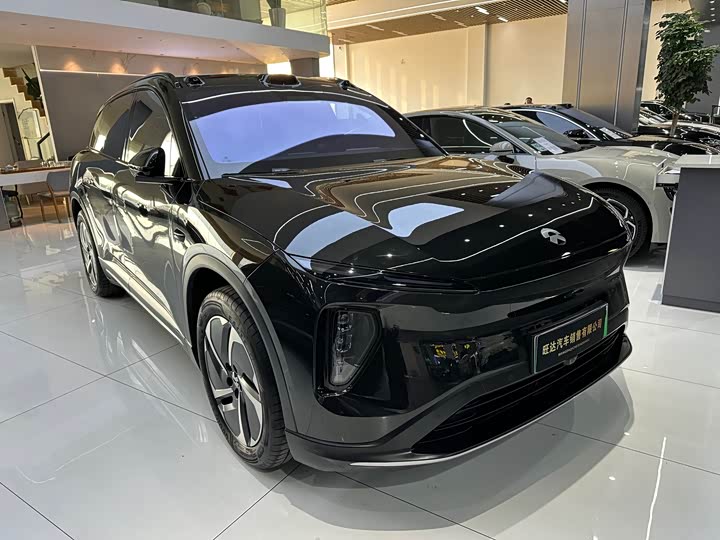 Фото 3 - Nio ES6